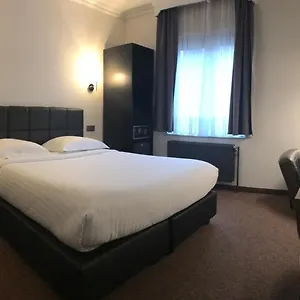 Hotel Chantecler, Brussels