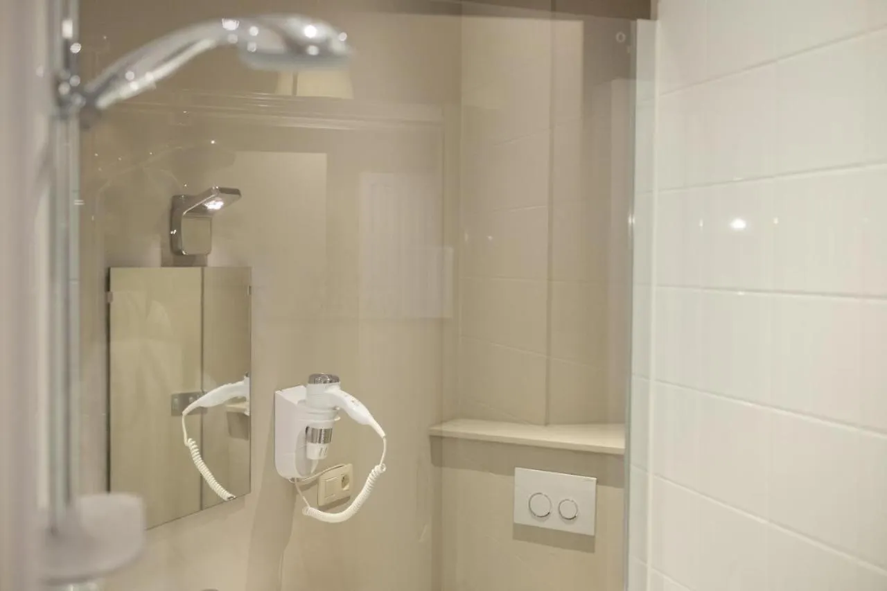 Kosi - Bruxelles Centre Hotel